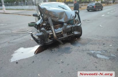 У Миколаєві зіткнулися Toyota і Chevrolet: п'ятеро постраждалих, у тому числі двоє дітей