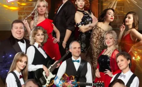 Різдвяні вечори: святкова програма з живим звуком та світловим шоу в Миколаївському театрі